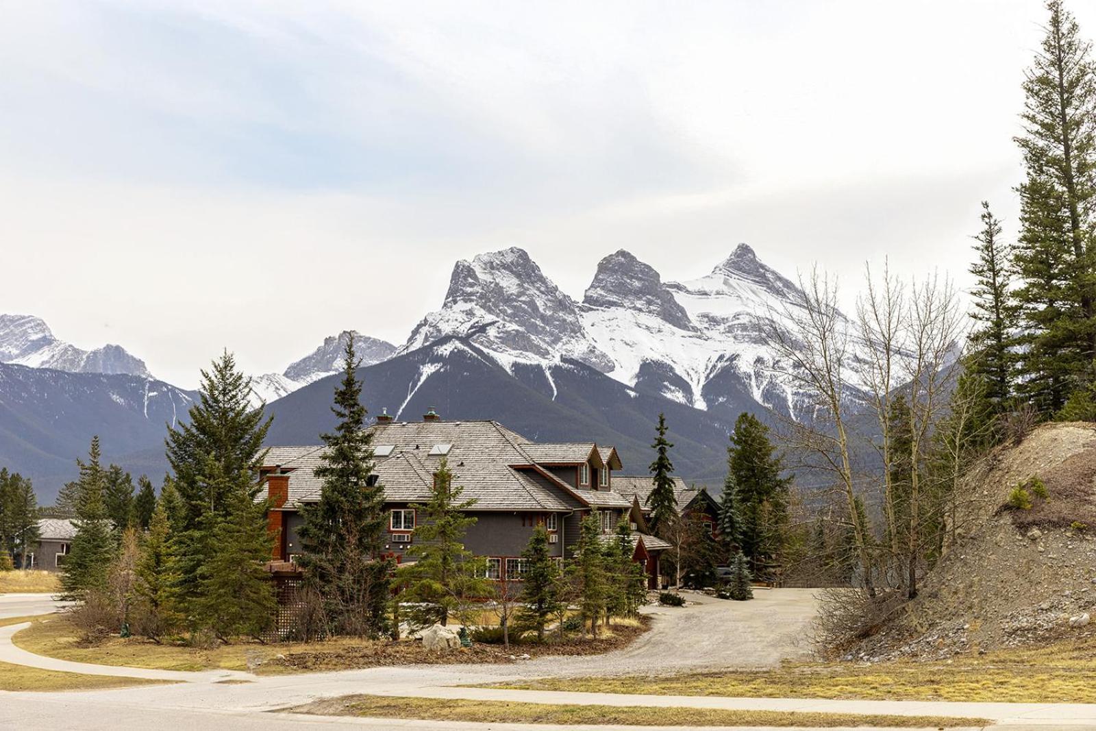 Creekside Villa Canmore Exteriér fotografie